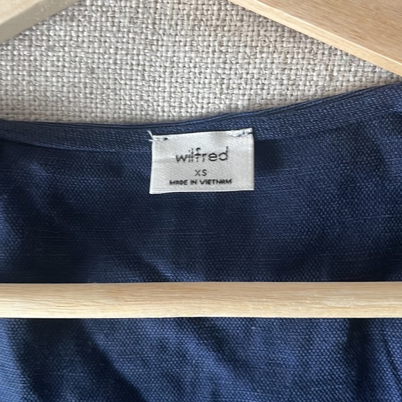 Aritzia crop top BNWT - Picture 3 of 3